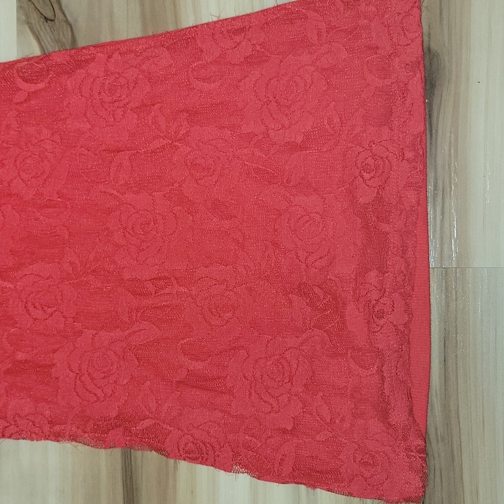 Red Ribbed With Lace See Thru Back Tank Top - Picture 8 of 9